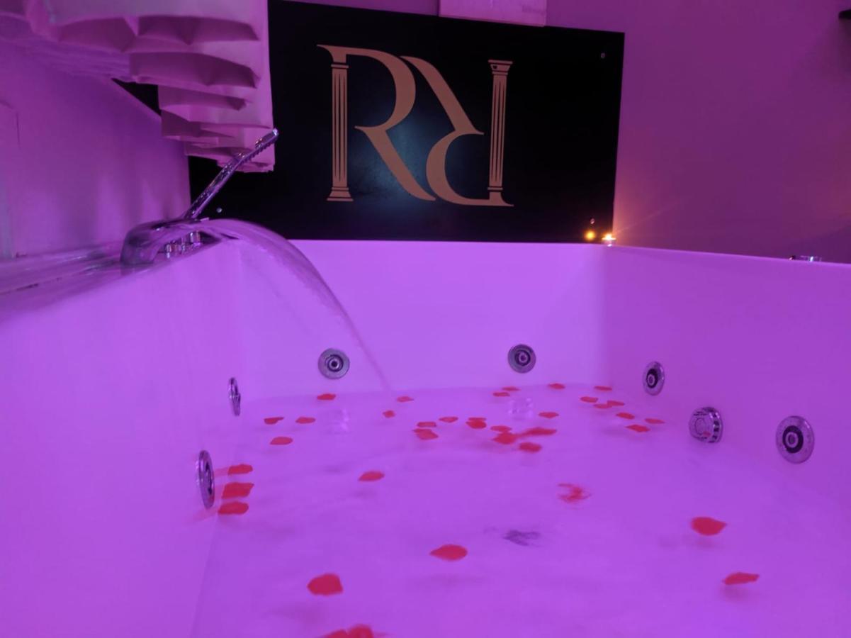 Royalty Rooms & Spa Naples Exterior photo