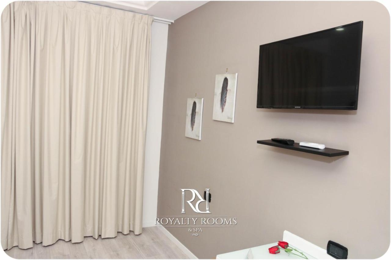 Royalty Rooms & Spa Naples Exterior photo